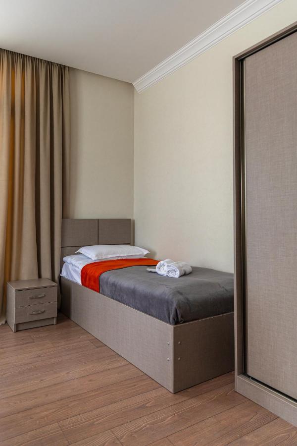 Cliff House Hotell Kazbegi Eksteriør bilde