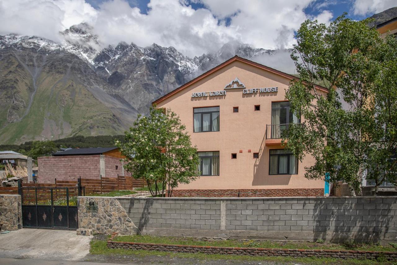 Cliff House Hotell Kazbegi Eksteriør bilde